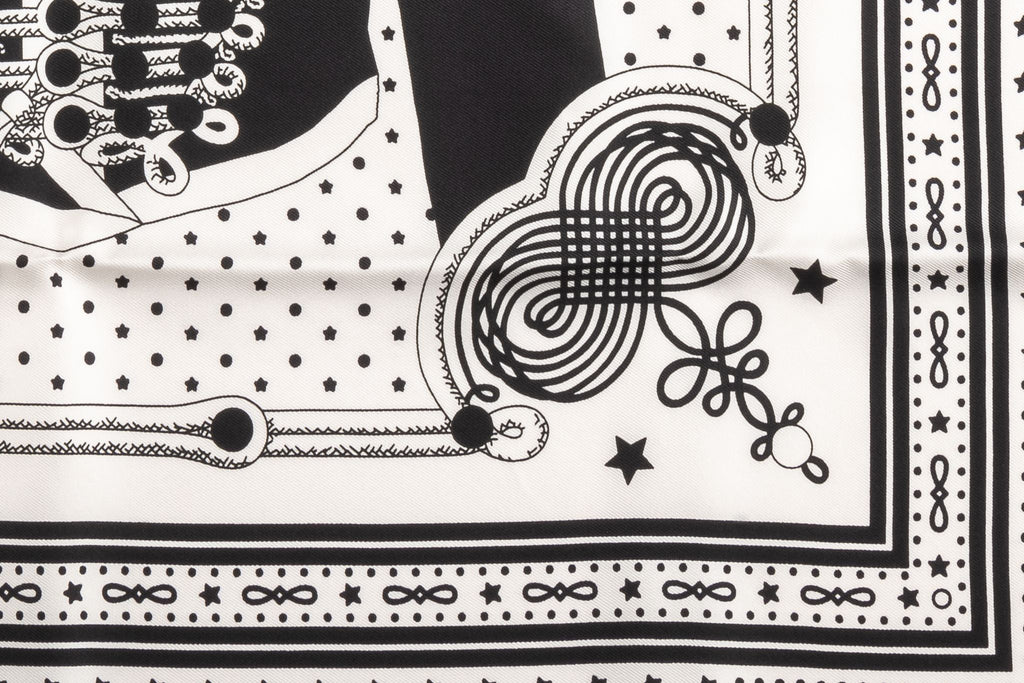 Hermès Brandebourg Bandana Silk