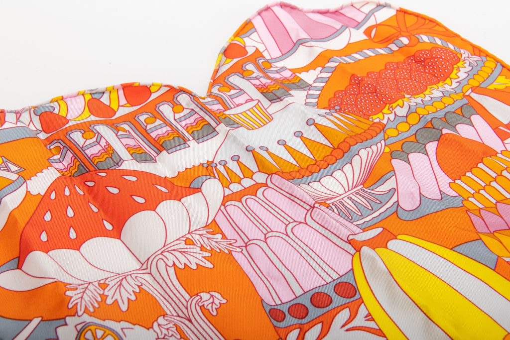 Hermes Lim.Ed. Gastronomie Heart Scarf