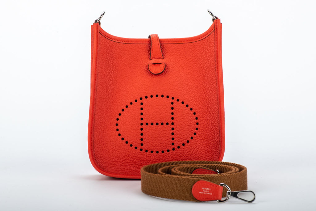 Hermès BNIB Mini Evelyne Capucine Gold