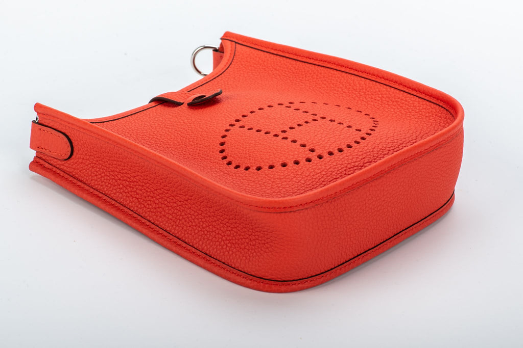 Hermès BNIB Mini Evelyne Capucine Gold