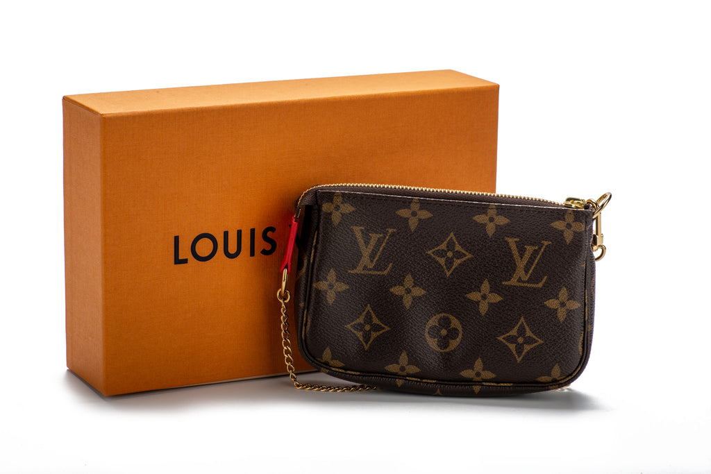 Louis Vuitton Christmas Pochette