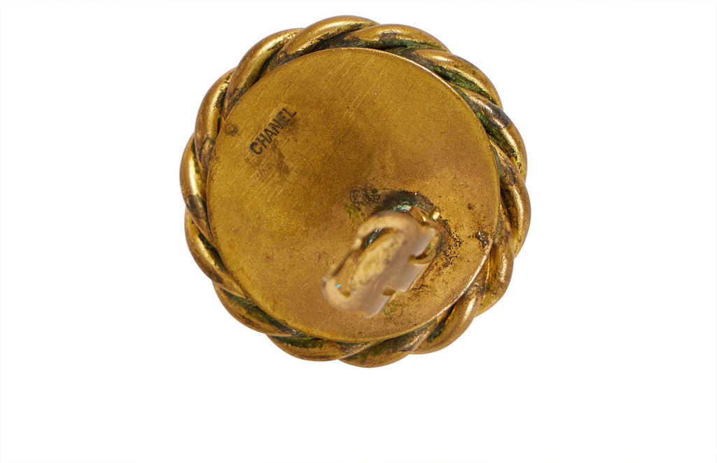 Chanel 70s Gripoix Pearl Clip Earrings