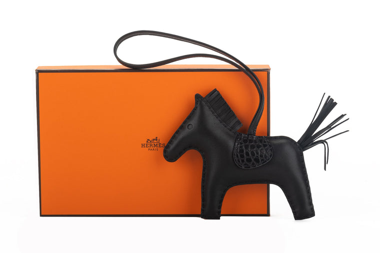 Hermès So Black Touch Croc Rodeo Charm