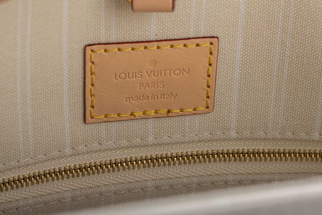 Vuitton 2021 On The Go Palma de Mallorca