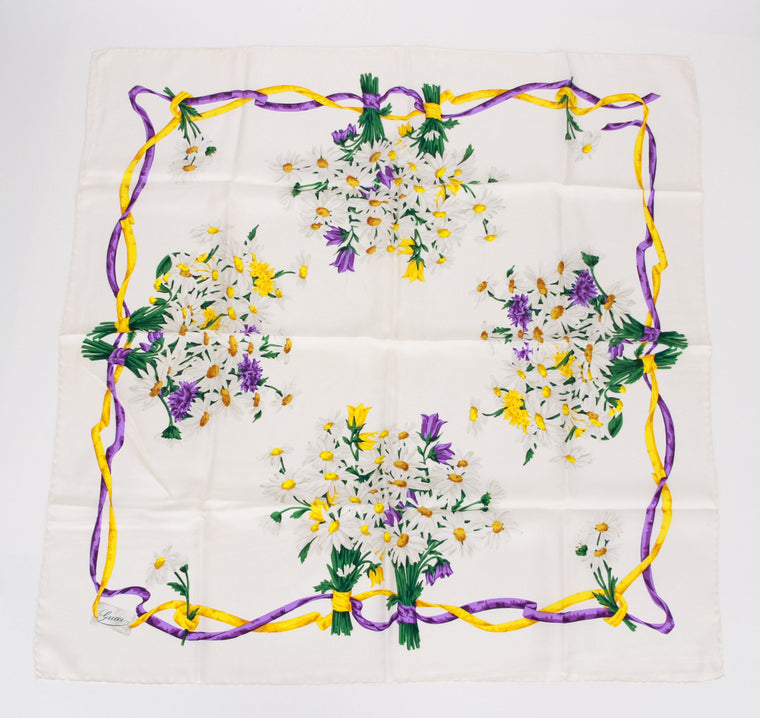 Gucci Vintage White Silk Bouquets Scarf