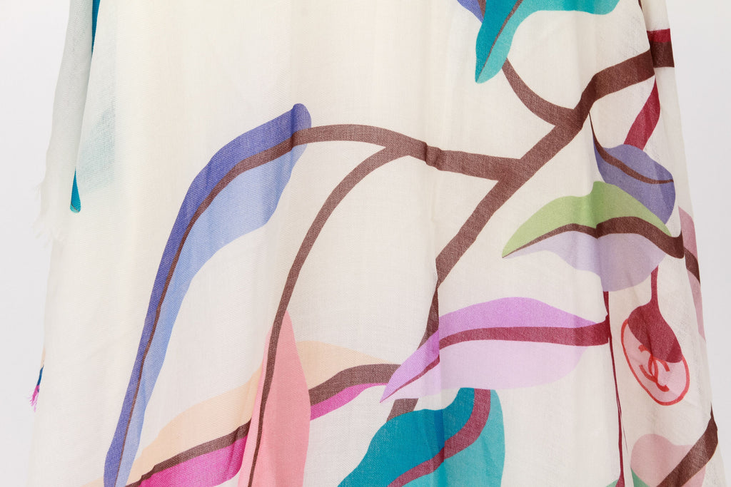 Chanel white and Multicolor Leaves shawl