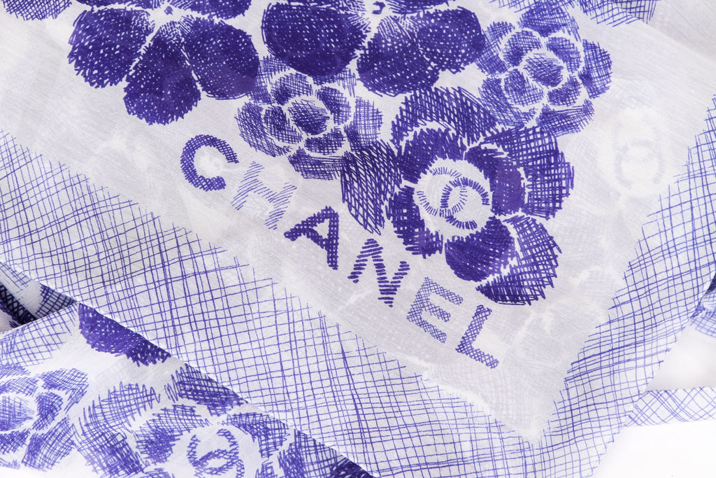 Chanel new XL purple cotton silk shawl