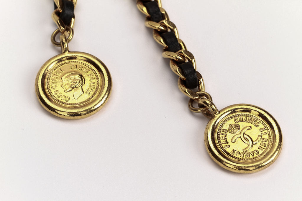 Chanel black leather belt spring 1993