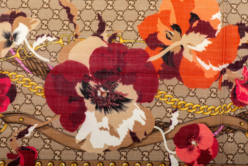 Gucci New Monogram Red Flower Shawl