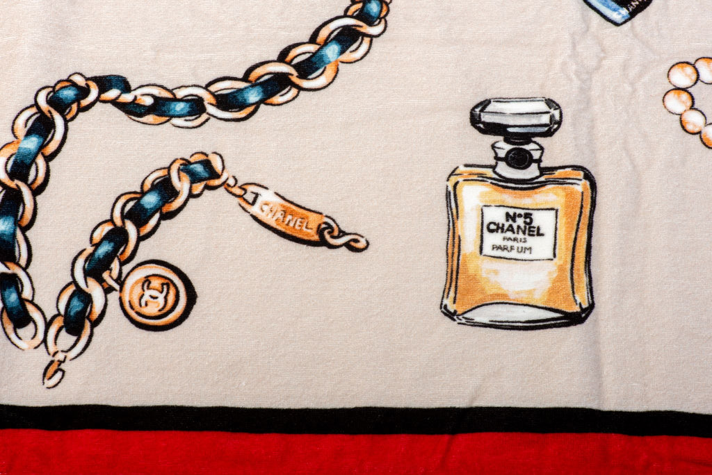 Chanel New Red Beach Set Icons Design