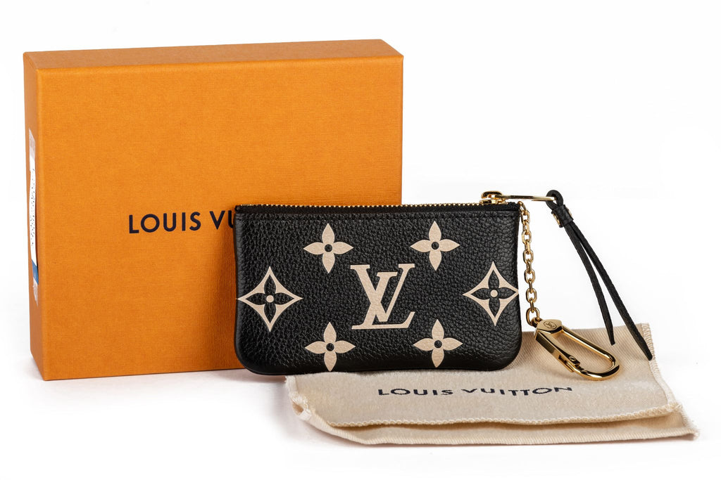 Louis Vuitton Giant Monogram Key Pouch