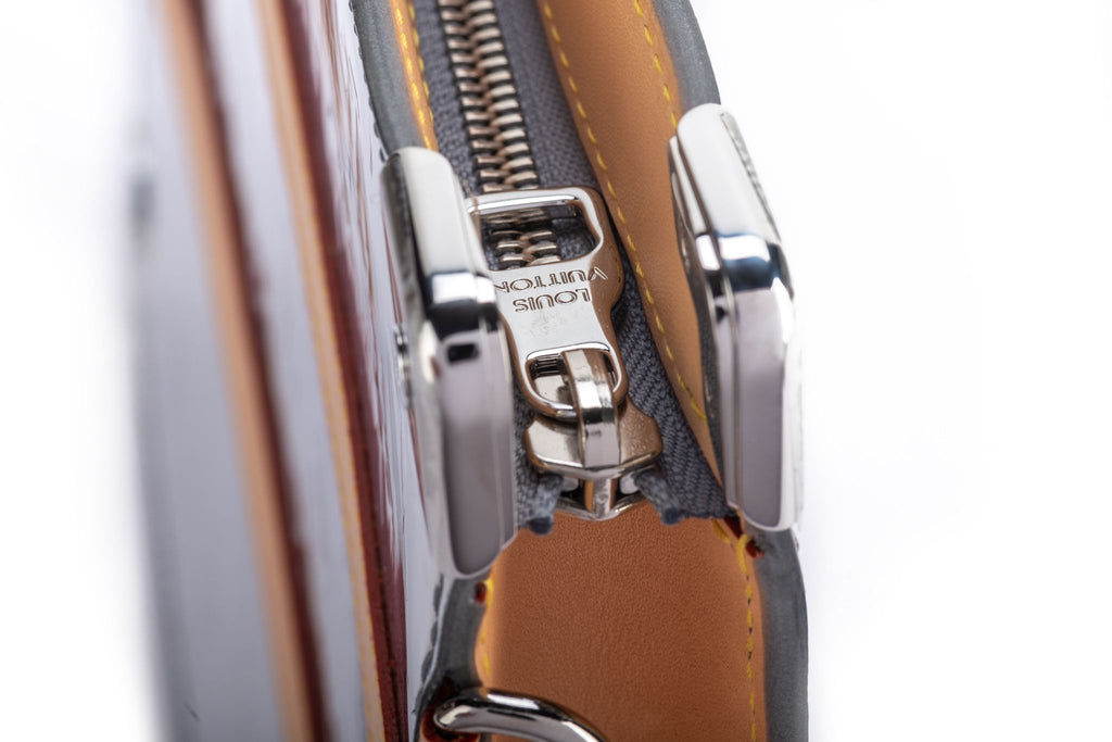 Vuitton X Abloh Mirror Trunk Pochette BN