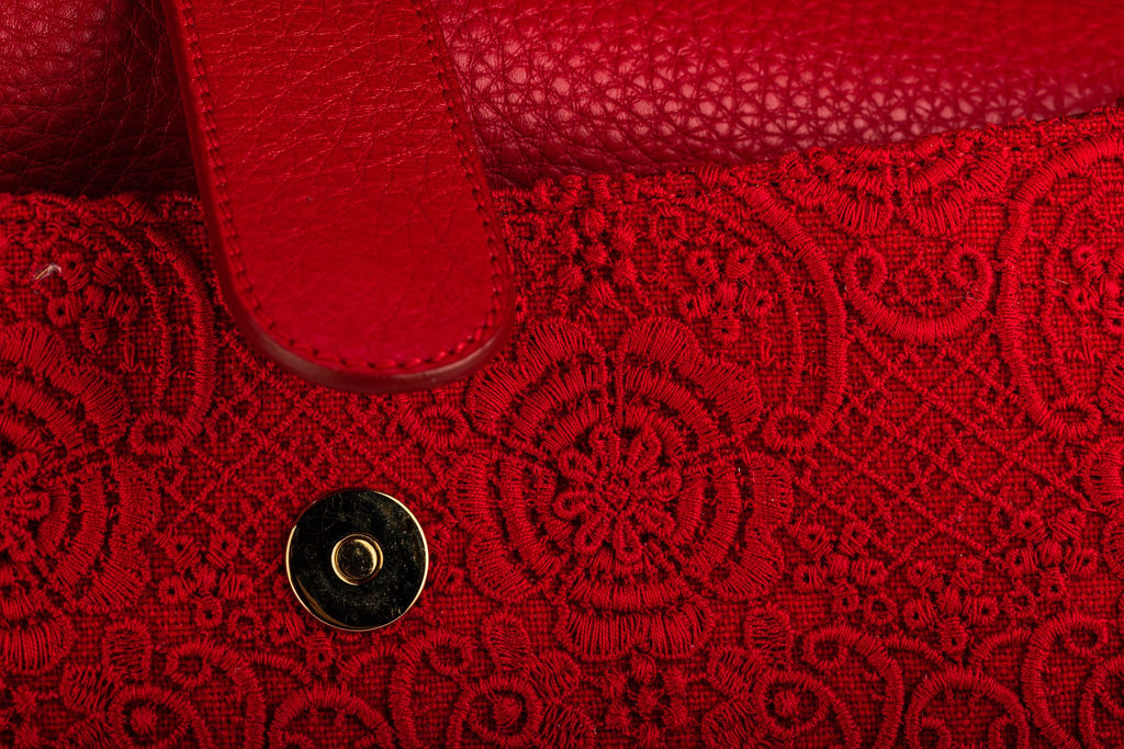 Dolce New Large Red Macrameâ™ Bag