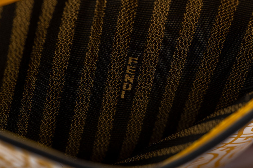 Fendi BNIB Yellow/White Vertigo Wallet