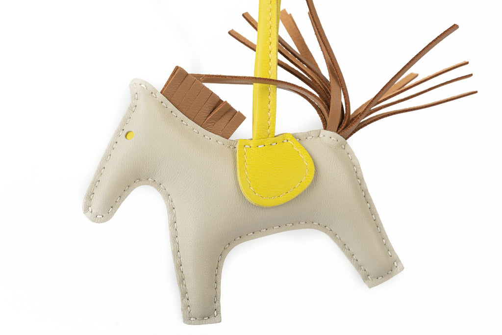 Hermès BNIB SM Rodeo Charm Craie