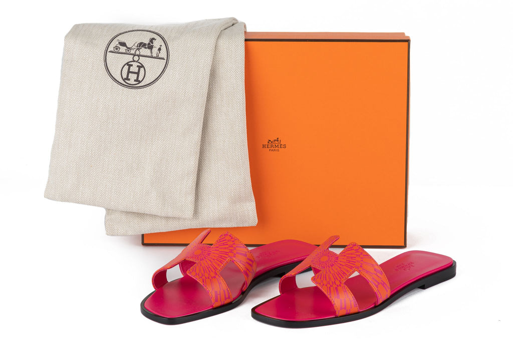 Hermes BNIB Lim Ed Orange Oran Sandals