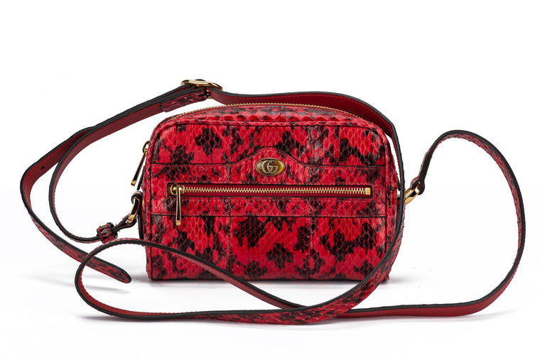 Gucci NIB Red Water snake Crossbody