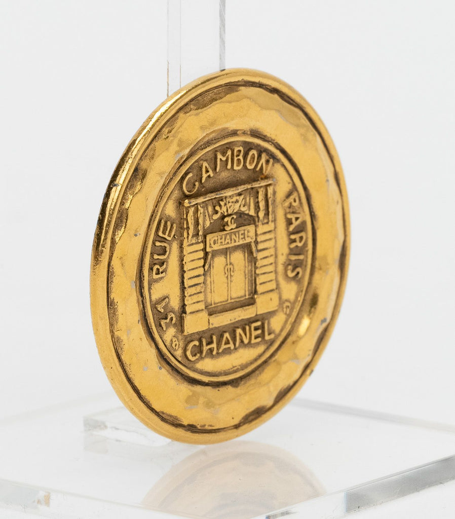 Chanel 80 s Rue Cambon Round Pin