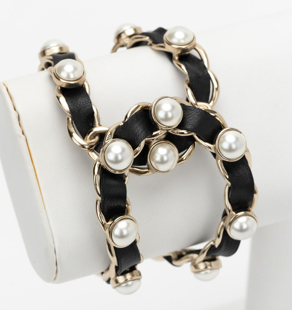 Chanel Black Lamb/Pearl Clamp Bracelet