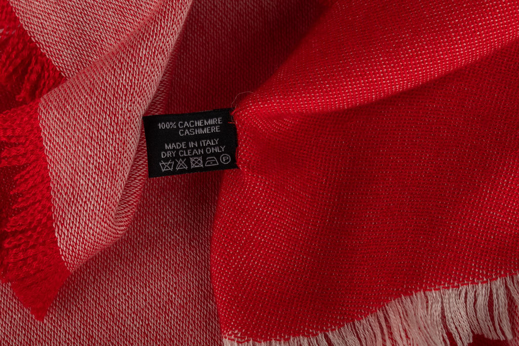 Chanel New Cashmere Shawl in Red