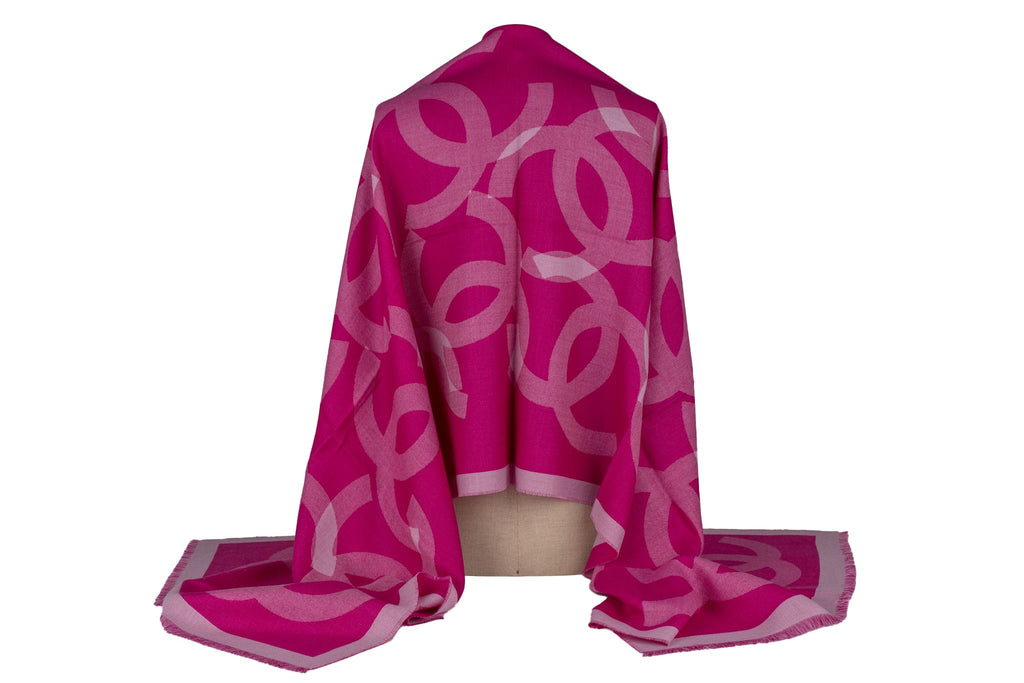 Chanel New Cashmere Shawl Fuchsia