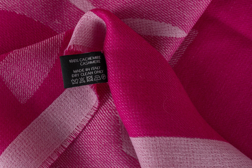 Chanel New Cashmere Shawl Fuchsia