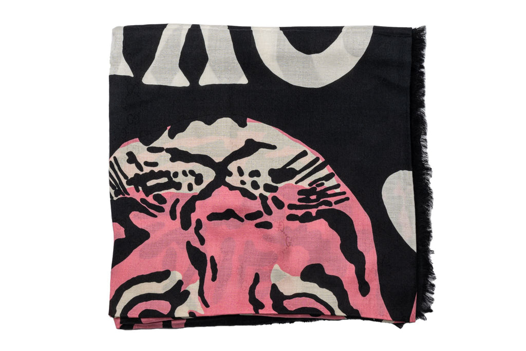 Gucci Black Elisir Of Love Tiger Shawl