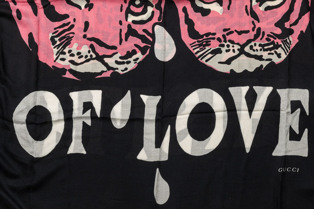 Gucci Black Elisir Of Love Tiger Shawl