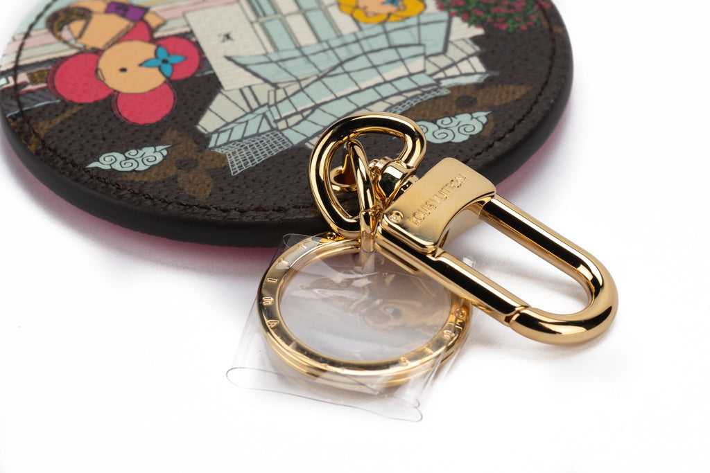 Vuitton Xmas 22 Key Ring Pink Gold NIB