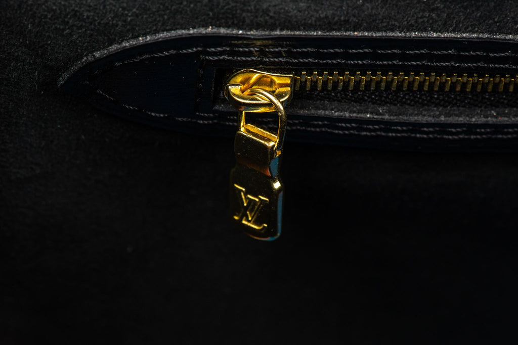 Vuitton Mint Game On Neverfull Tote