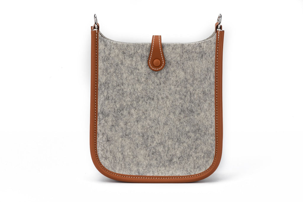 Hermes BNIB Mini Evelyne Felt/Swift