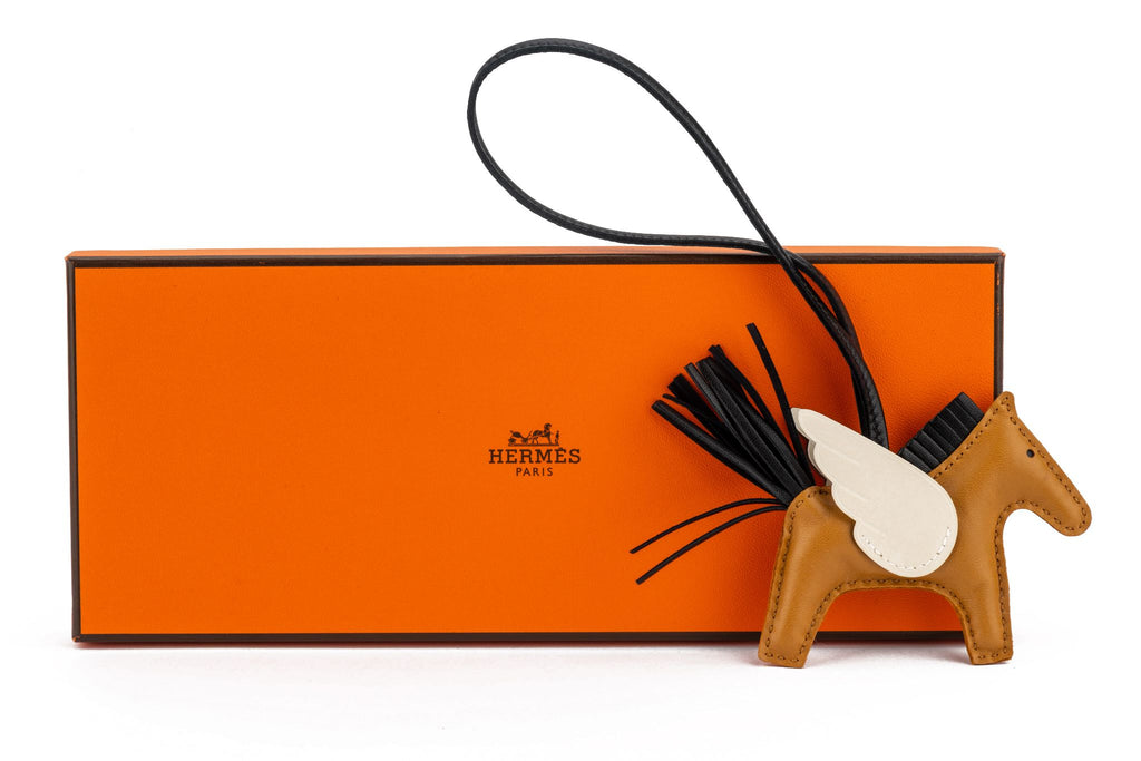 Hermès New Rodeo Pegase Gold Black