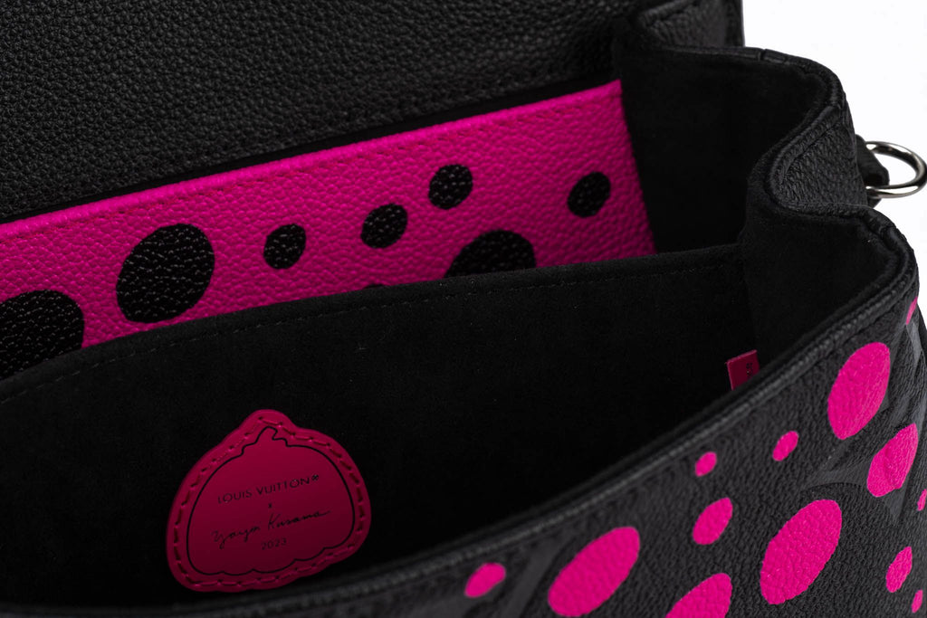 Vuitton BNIB Kusama Métis Black Fuchsia