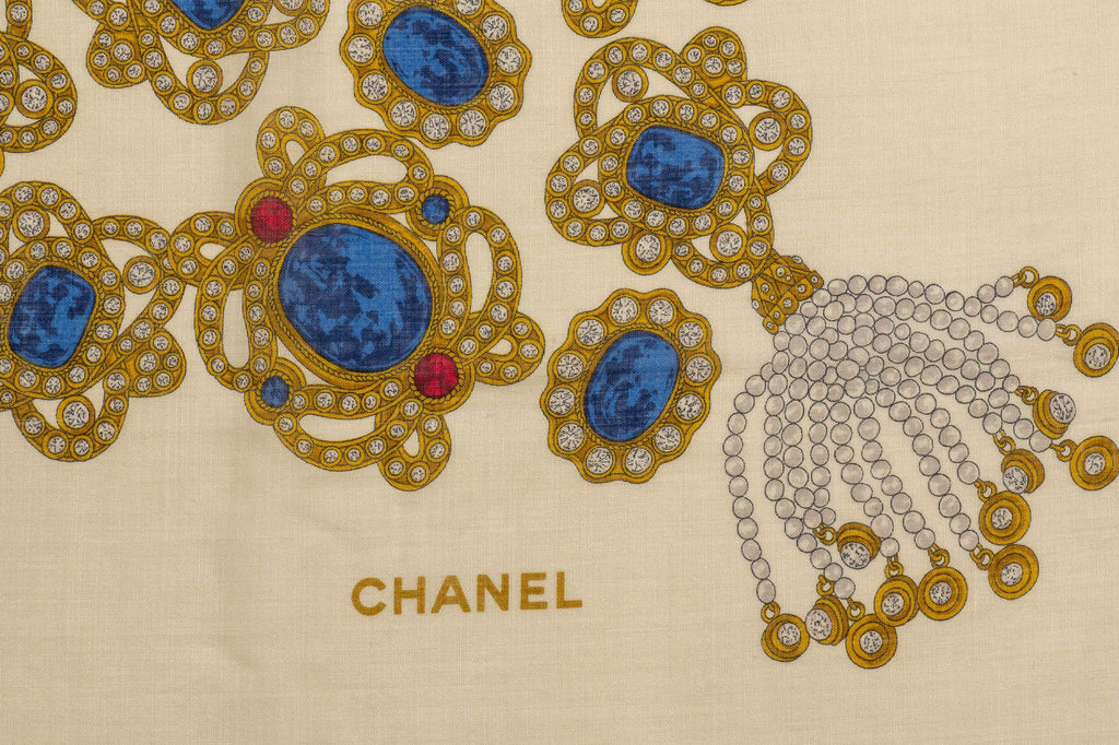 Chanel Vintage Silk Gripoix White Shawl