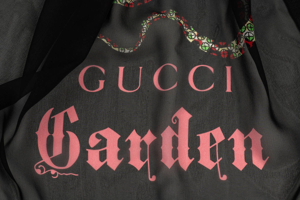 New Gucci Garden Black Scarf With Box