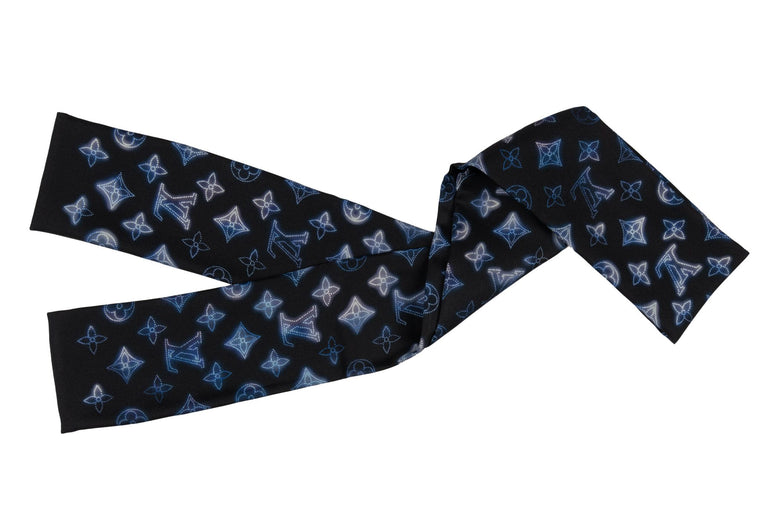 Louis Vuitton Silk Monogram Flight Mode