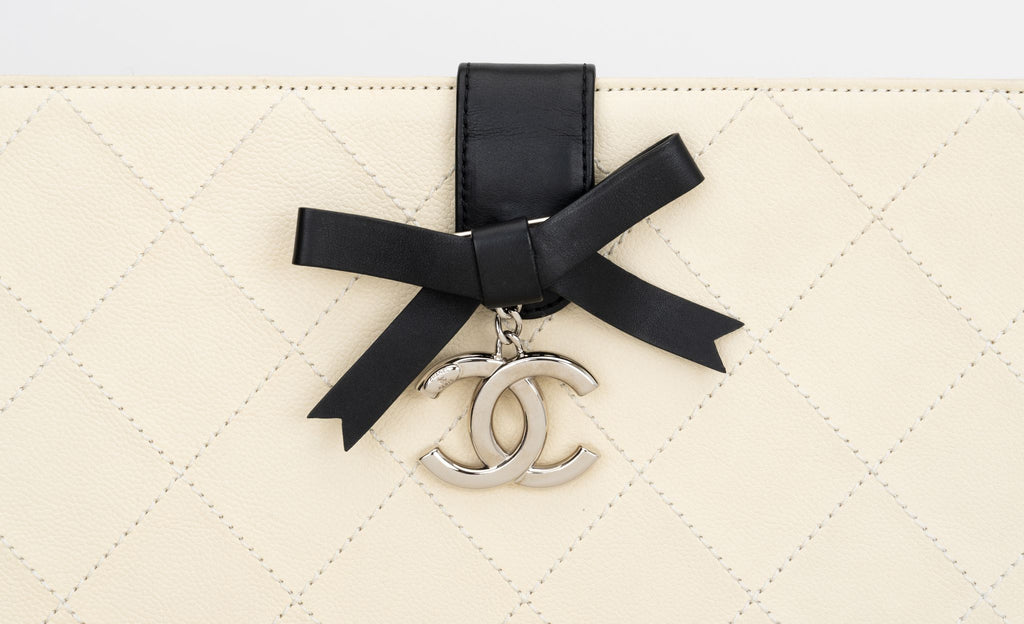 Chanel New 2014 White Portfolio Clutch