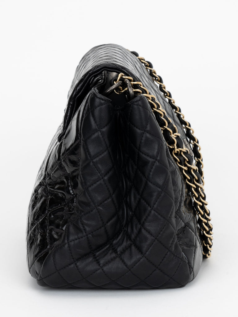 Chanel Black 2-Tone Hardware Handbag