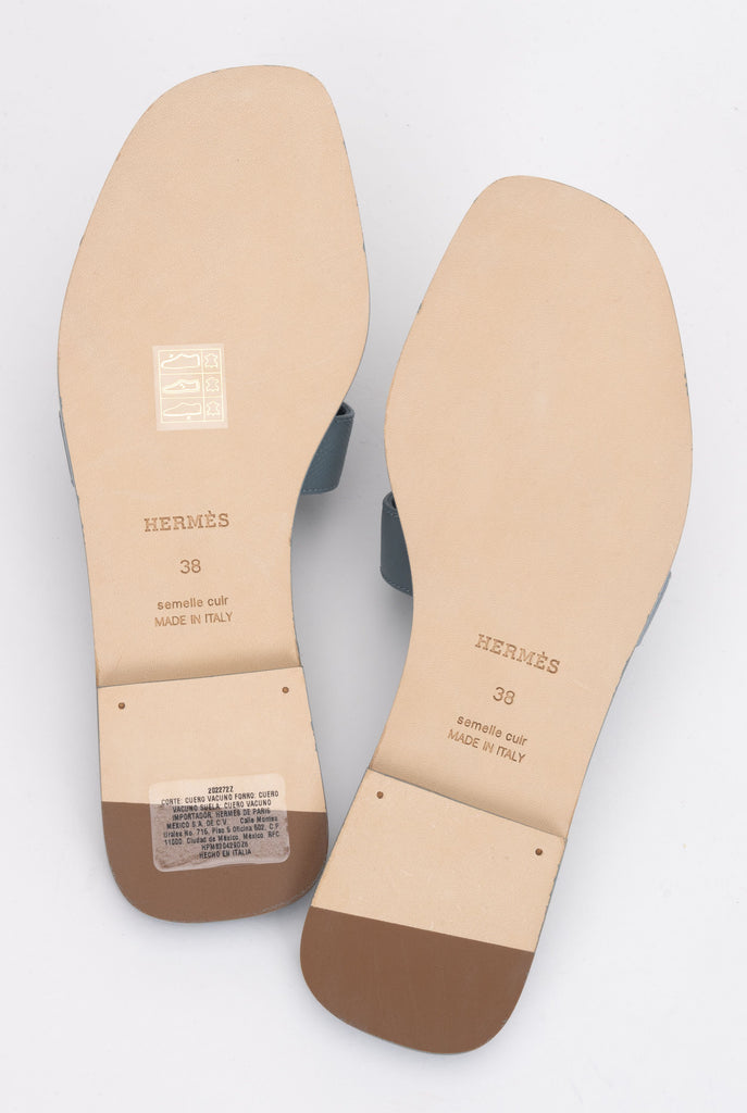 Hermes BNIB Celeste Epsom Oran Sandals