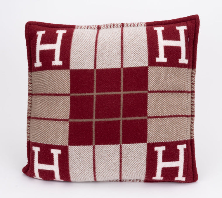 Hermès New Large Avalon Burgundy Pillow