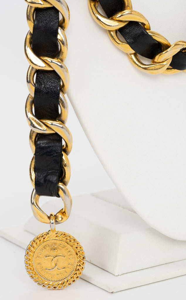 Chanel 80s CC Medallion Belt/Necklace