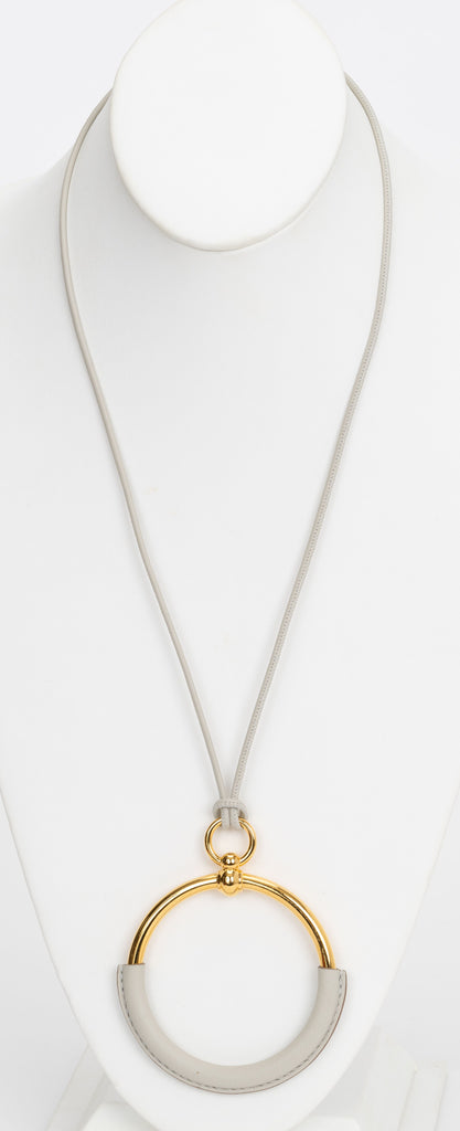 Hermès White Gold Leather Loop Necklace