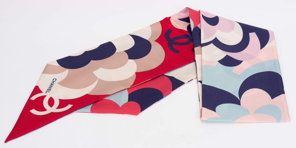 Chanel New Blue Red Flower Maxi Twilly