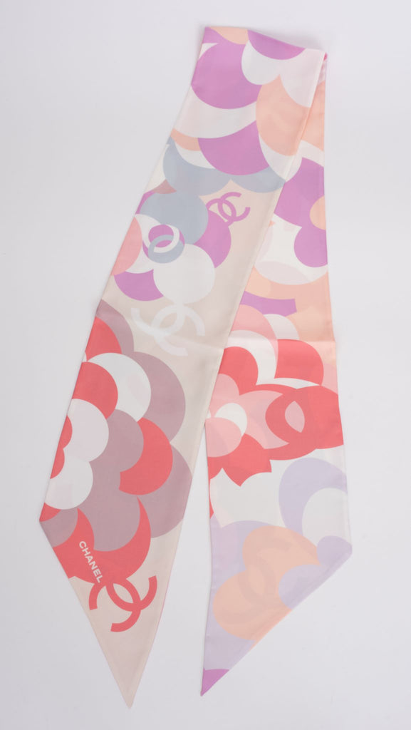 Chanel New Rosa Pink Flowers Maxi Twilly