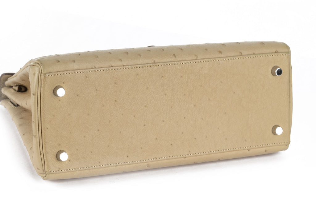 Hermès Kelly 28 Ostrich Parchemin