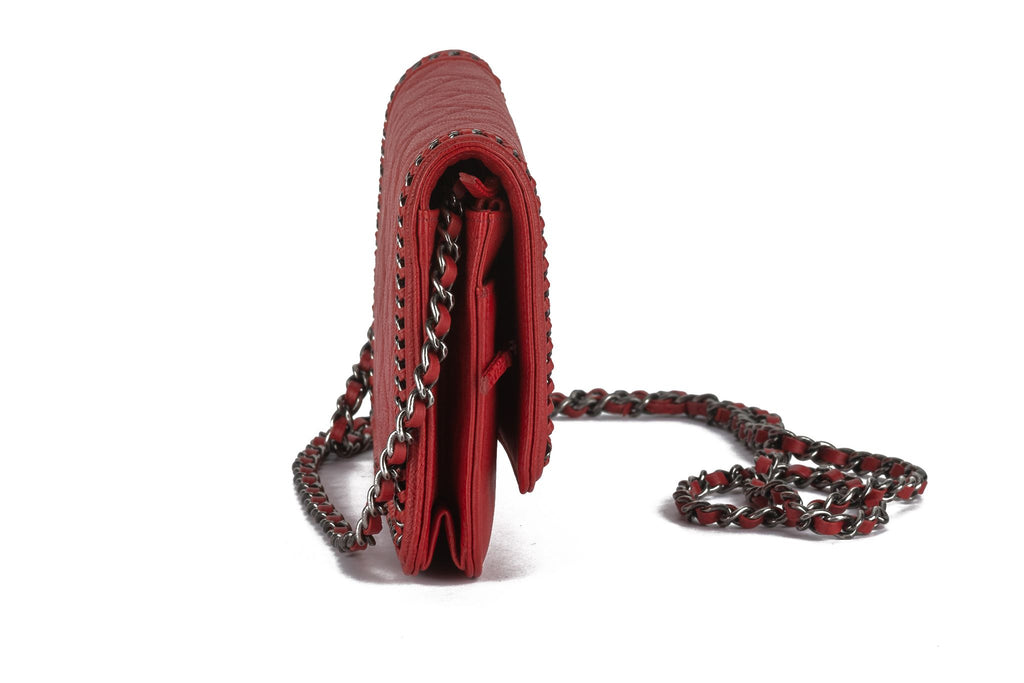 Chanel Chain Around Boy Wallet On Chain