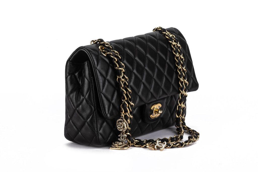 Chanel Black Lambskin Quilted Valentine