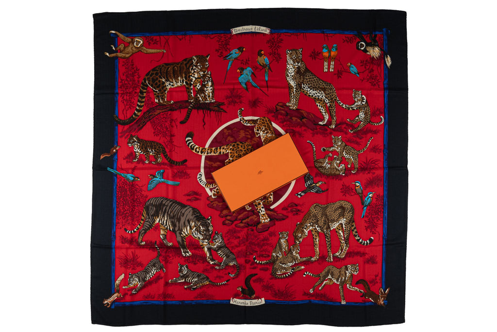 Hermès "Tendresse Feline" Shawl