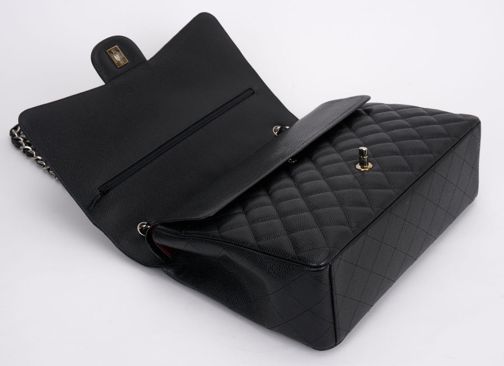 Classic Single Flap Maxi Quilted Caviar