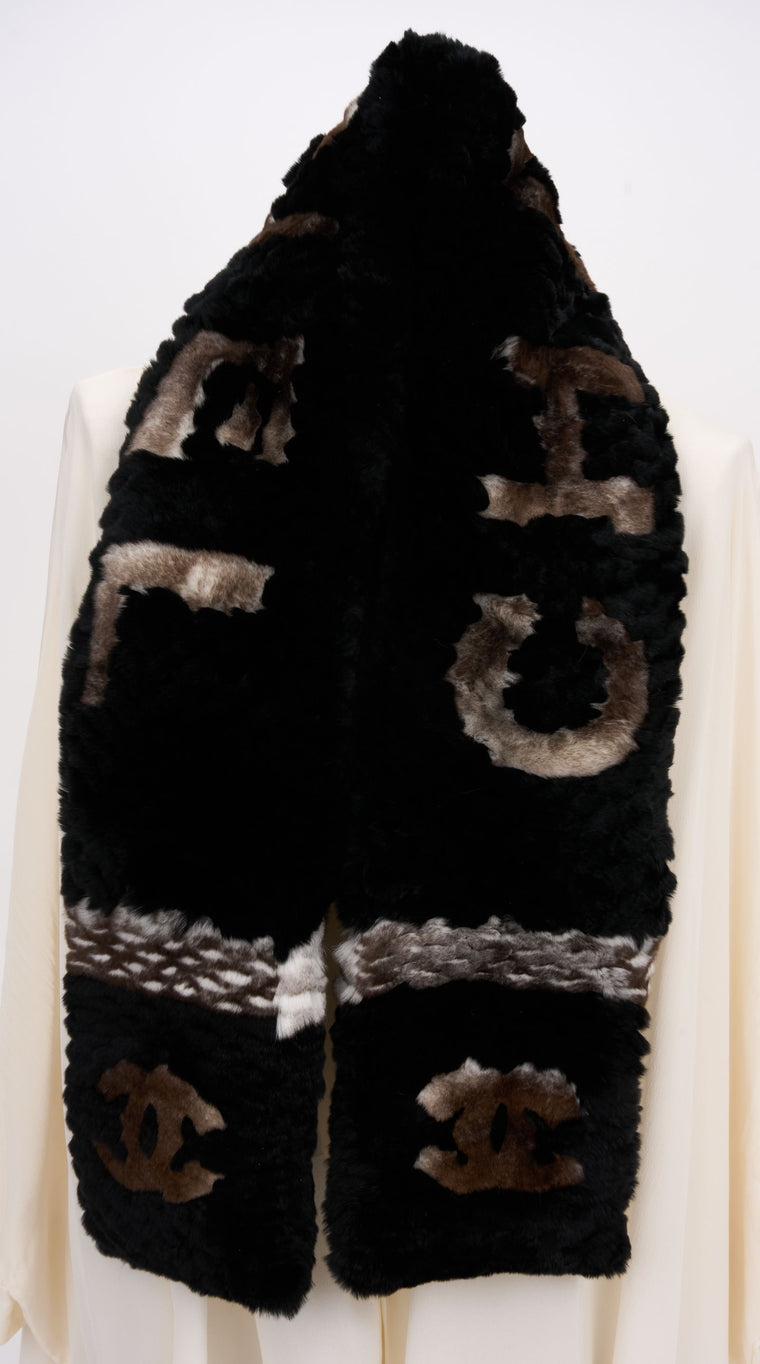 Chanel New Chincilla Orylag Fur CC Scarf